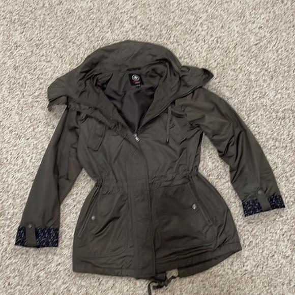 Halifax Traders Jackets & Coats Halifax Traders Rain Jacket Womens